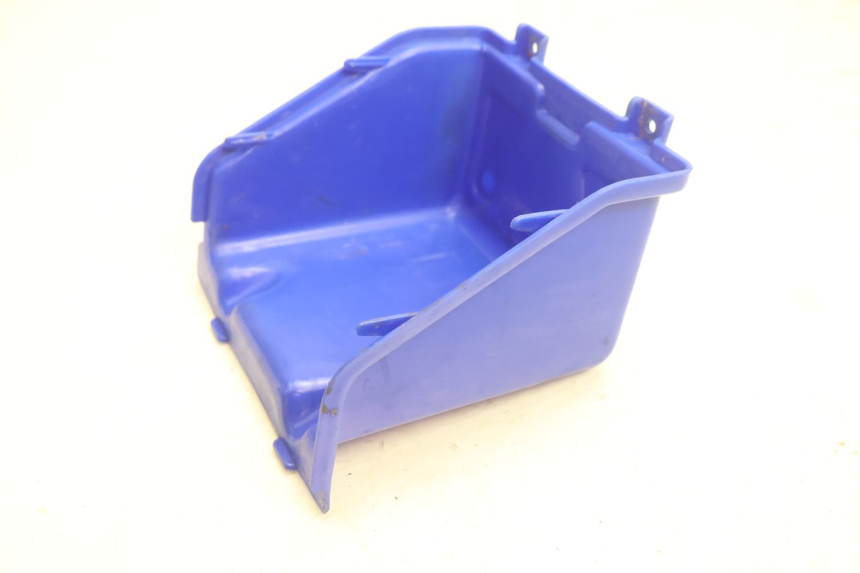 photo de BATTERY BOX KYMCO MXU R 250 (2004 - 2010) - Zoom on usage condition
