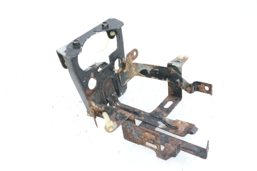 photo de BATTERY TRAY HONDA NHX LEAD 110 (2008 - 2010) - Alternative perspective