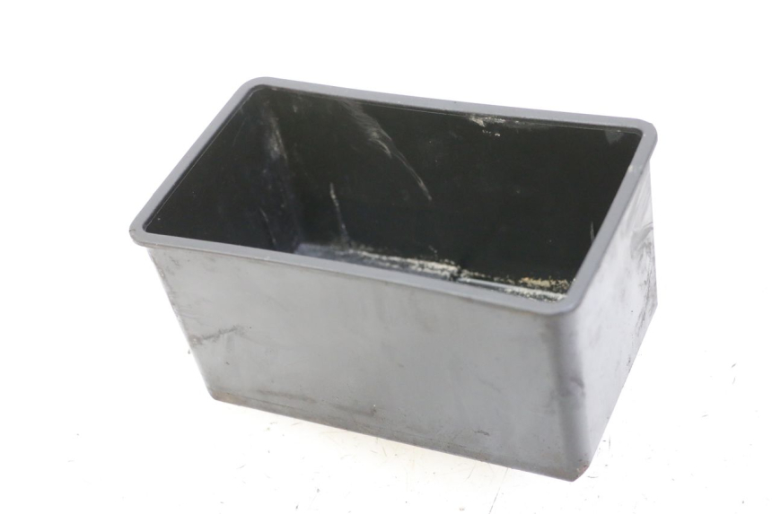 photo de BATTERY TRAY PIAGGIO VESPA S 2T 50 (2007 - 2014) - Main view