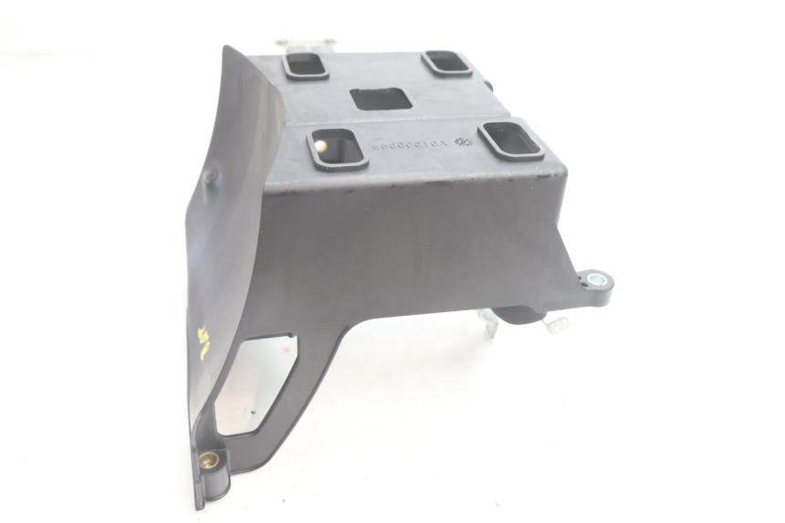 photo de BATTERY BOX HARLEY DAVIDSON ROAD GLIDE FLTRXSE 1920 (2018 - 2022) - Surface and material condition