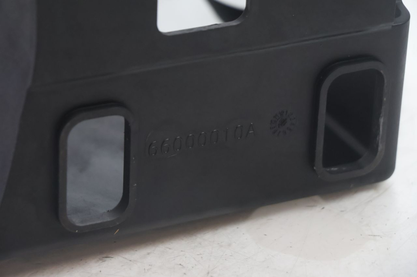 photo de BATTERY BOX HARLEY DAVIDSON ROAD GLIDE FLTRXSE 1920 (2018 - 2022) - Markings and original references