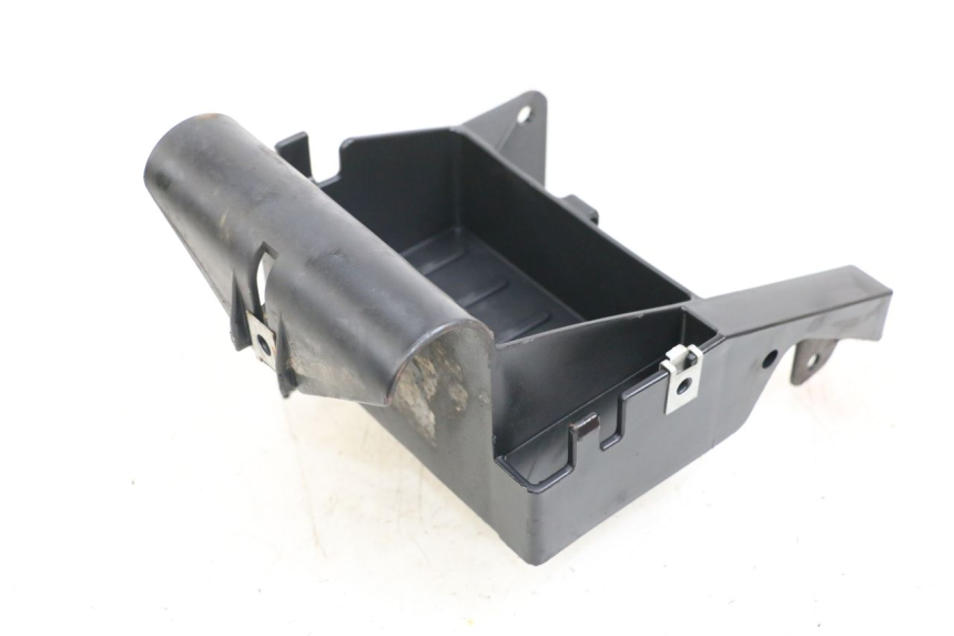 photo de BATTERY BOX APRILIA RS 50 (2006 - 2010) - Alternative perspective