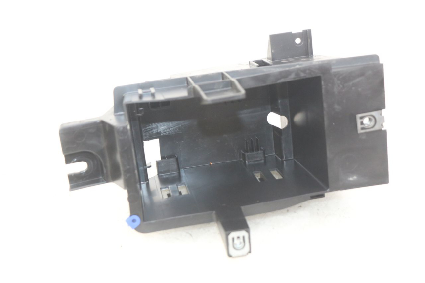photo de BATTERY TRAY PEUGEOT SATELIS 125 (2010 - 2012) - Component detail