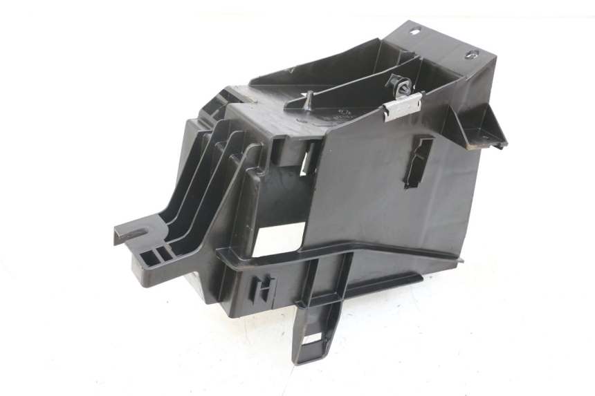 photo de BATTERY TRAY PEUGEOT SATELIS 125 (2006 - 2009) - Component detail