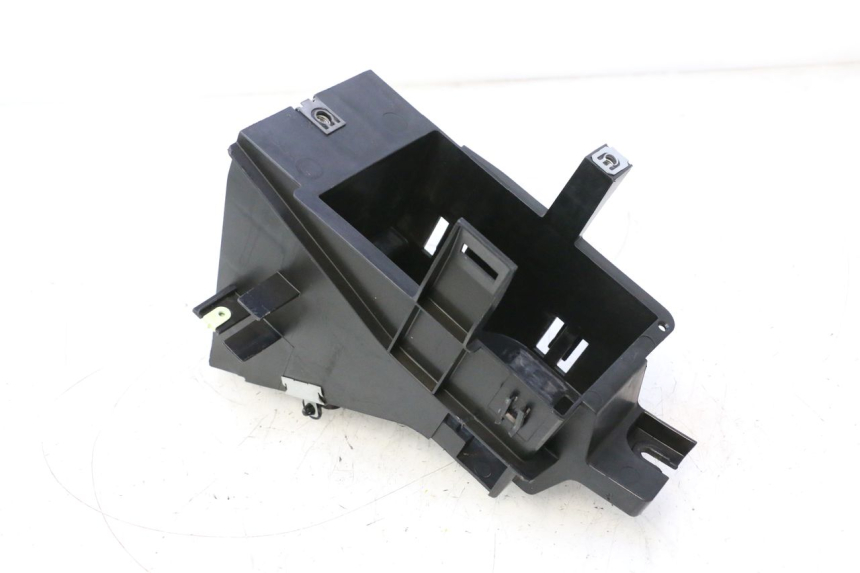 photo de BATTERY BOX PEUGEOT SATELIS 125 (2013 - 2018) - Main view