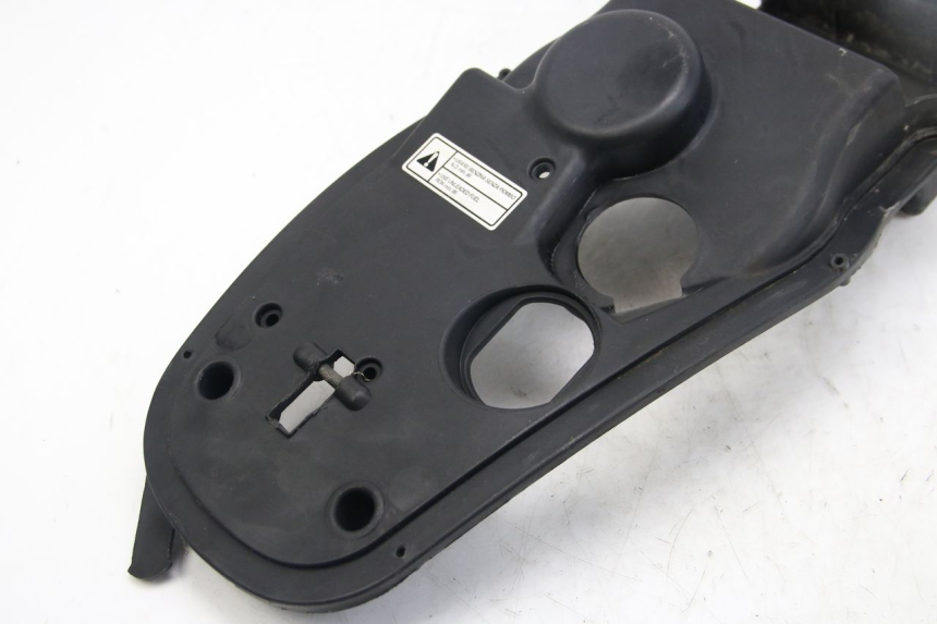 photo de BATTERY TRAY APRILIA SCARABEO 4T 50 (2009 - 2017) - Alternative perspective