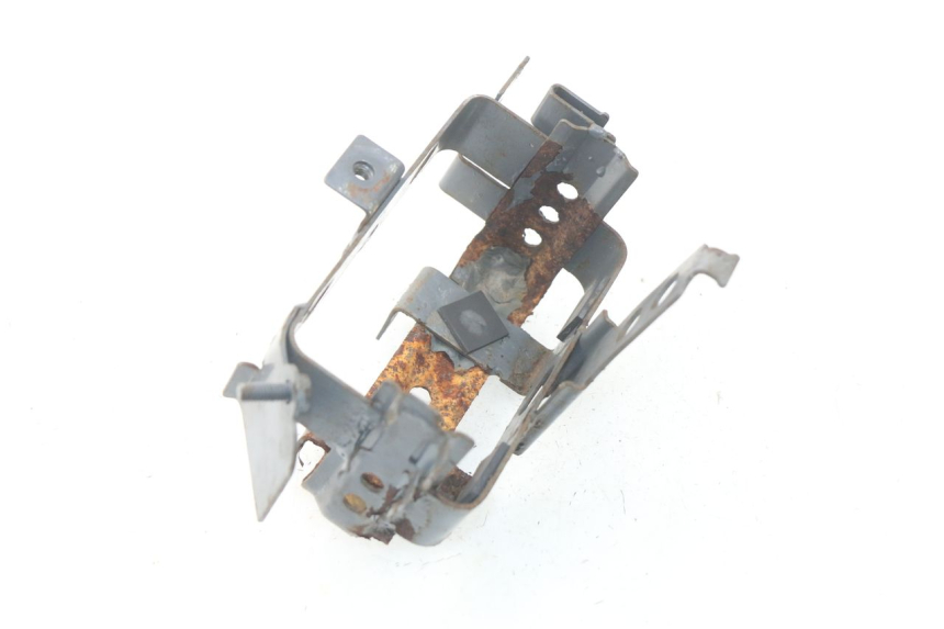 photo de BATTERY TRAY HONDA SCV LEAD 100 (2003 - 2007) - Alternative perspective