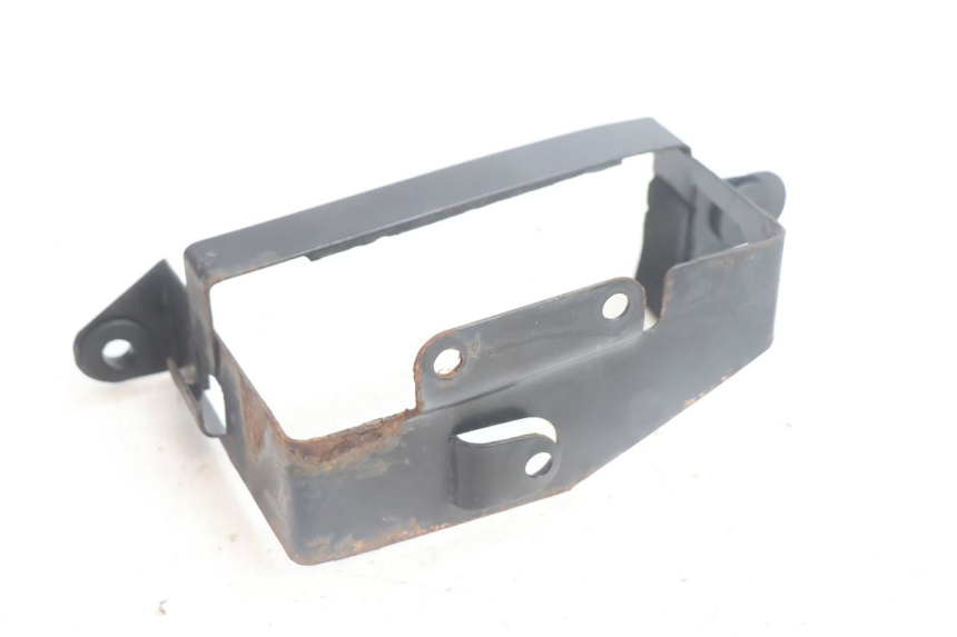photo de BATTERY BOX MASH SEVENTY FIVE 125 (2013 - 2021) - Technical close-up