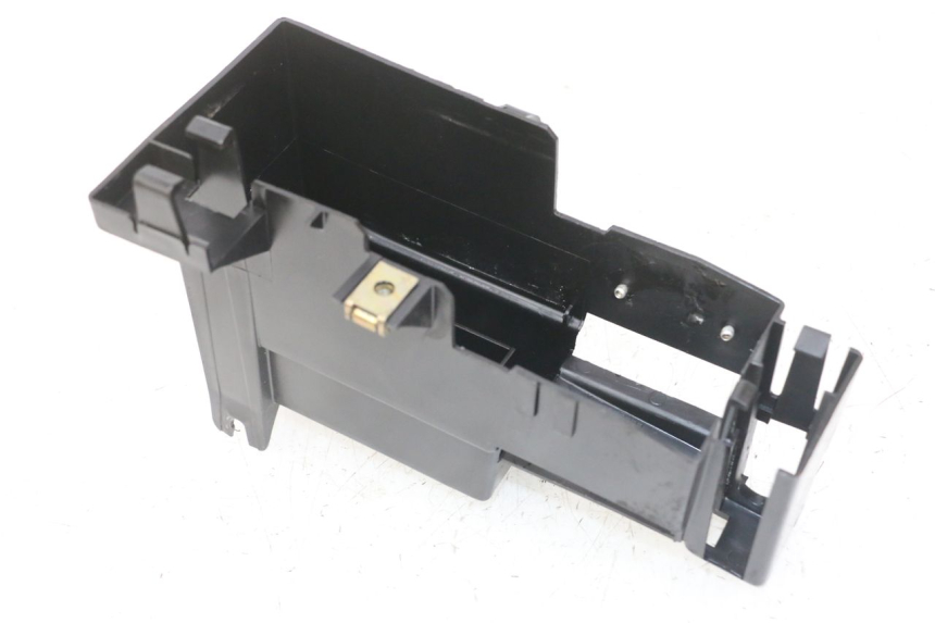 photo de BATTERY BOX PEUGEOT SPEEDFIGHT 2 LC 50 (2000 - 2009) - Main view