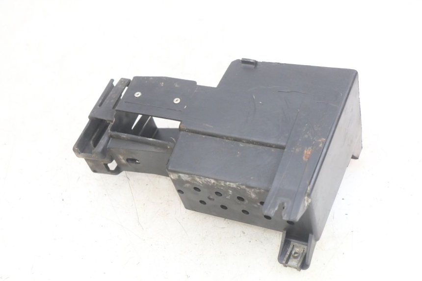 photo de BATTERY TRAY PEUGEOT SPEEDFIGHT LC 50 (1996 - 2002) - Alternative perspective