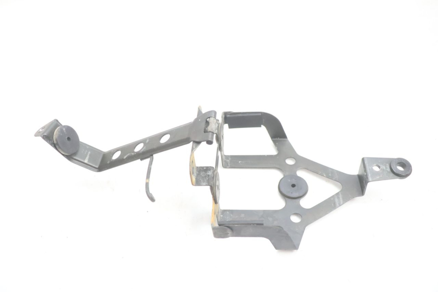photo de BATTERY BOX HONDA ST PAN EUROPEAN 1100 (1990 - 2002) - Alternative perspective