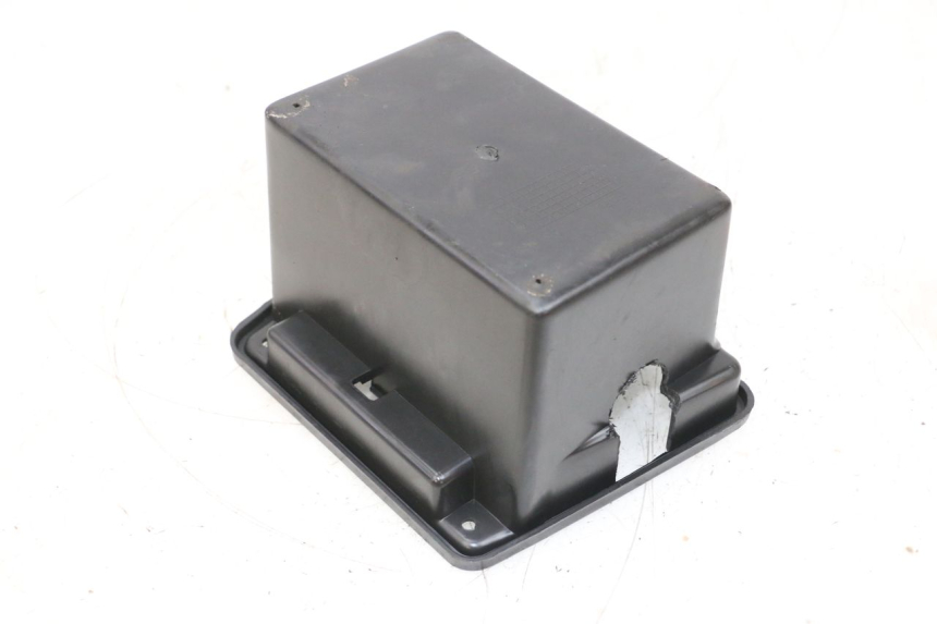 photo de BATTERY BOX NECO TEMPO 4T 50 (2022 - 2026) - Zoom on usage condition