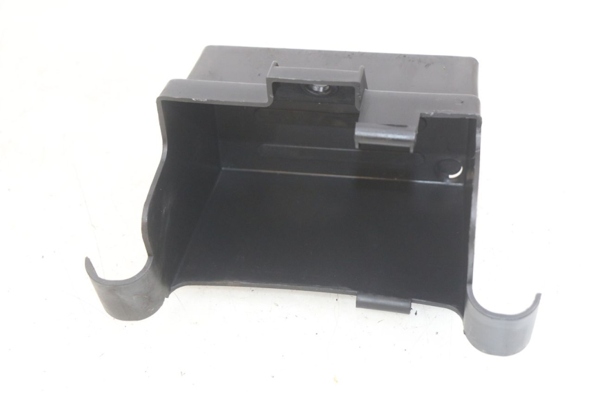 photo de BATTERY TRAY DAELIM VJ ROADWIN FI 125 (2008 - 2017) - Zoom on usage condition