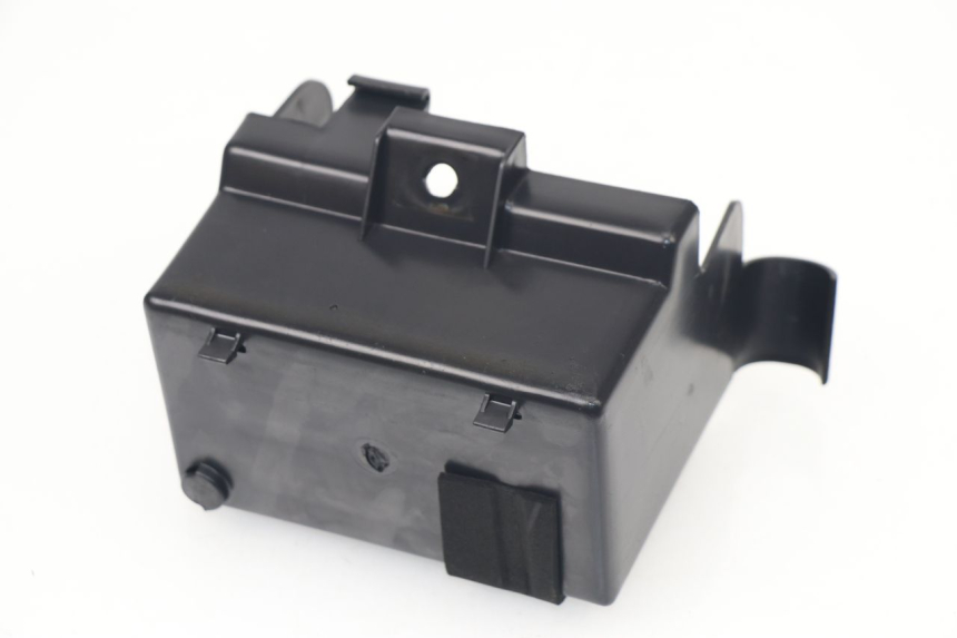 photo de BATTERY BOX DAELIM VJ ROADWIN 125 (2004 - 2007) - Zoom on usage condition