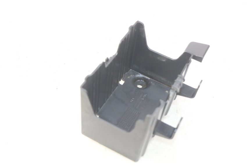 photo de BATTERY TRAY SYM WOLF SB 125 (2011 - 2018) - Alternative perspective