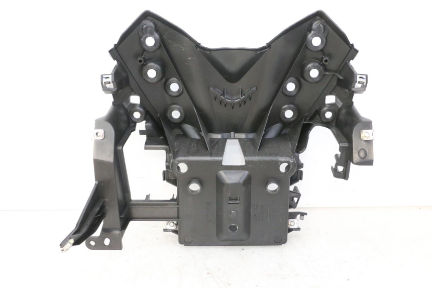 photo de BATTERY BOX YAMAHA XMAX X-MAX 125 (2021 - 2025) - Alternative perspective