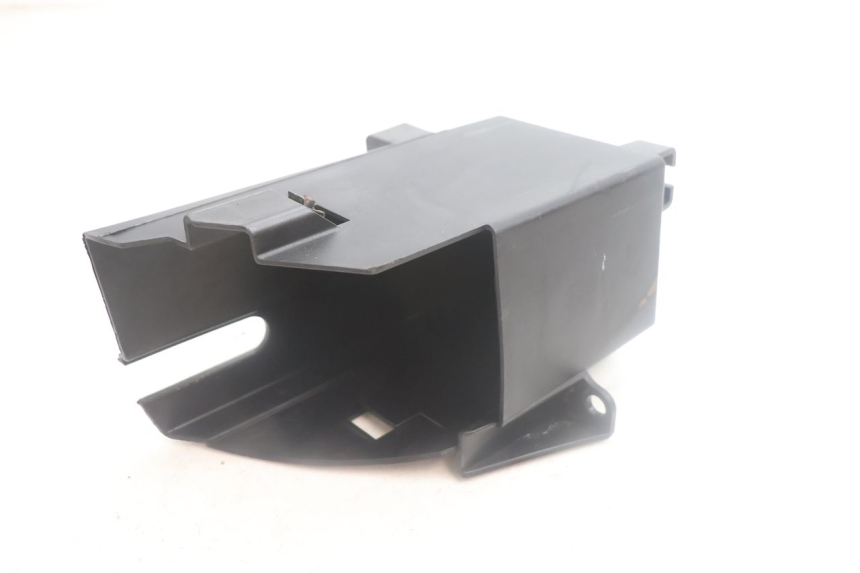 photo de BATTERY TRAY YAMAHA XMAX X-MAX 125 (2006 - 2009) - Component detail