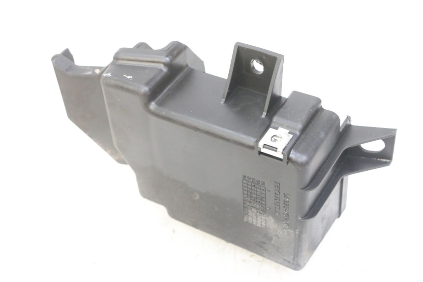 photo de BATTERY BOX HONDA XLV VARADERO 125 (2000 - 2006) - Zoom on usage condition