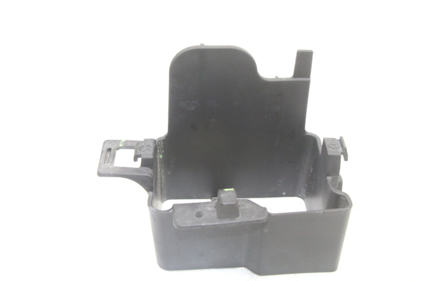 photo de BATTERY BOX YAMAHA TRACER 7 700 (2020 - 2024) - Component detail