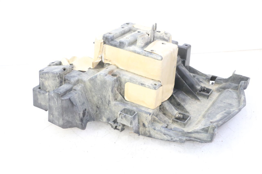 photo de BATTERY BOX YAMAHA YFM GRIZZLY 550 (2008 - 2015) - Component detail