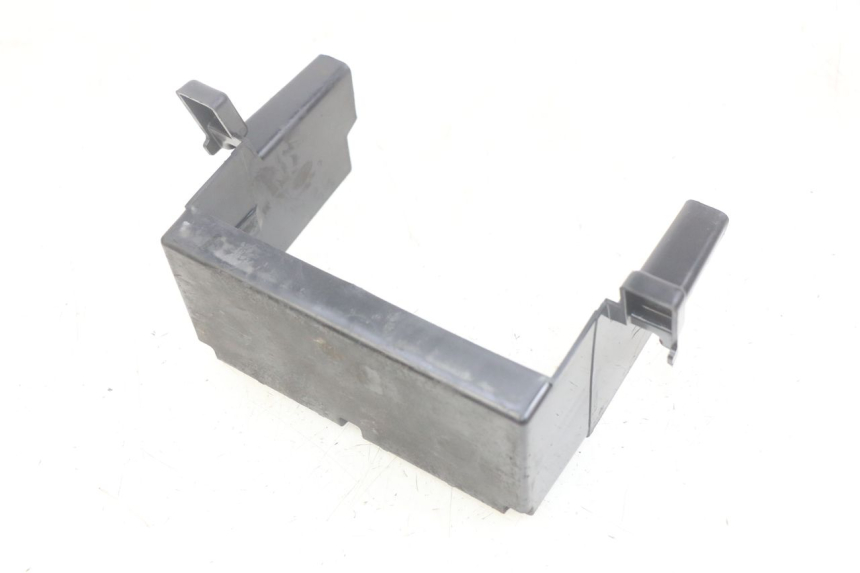 photo de BATTERY TRAY YAMAHA YP MAJESTY 400 (2004 - 2008) - Component detail