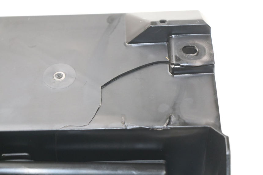 photo de BATTERY BOX KAWASAKI Z Z900 900 (2017 - 2019) - Alternative perspective