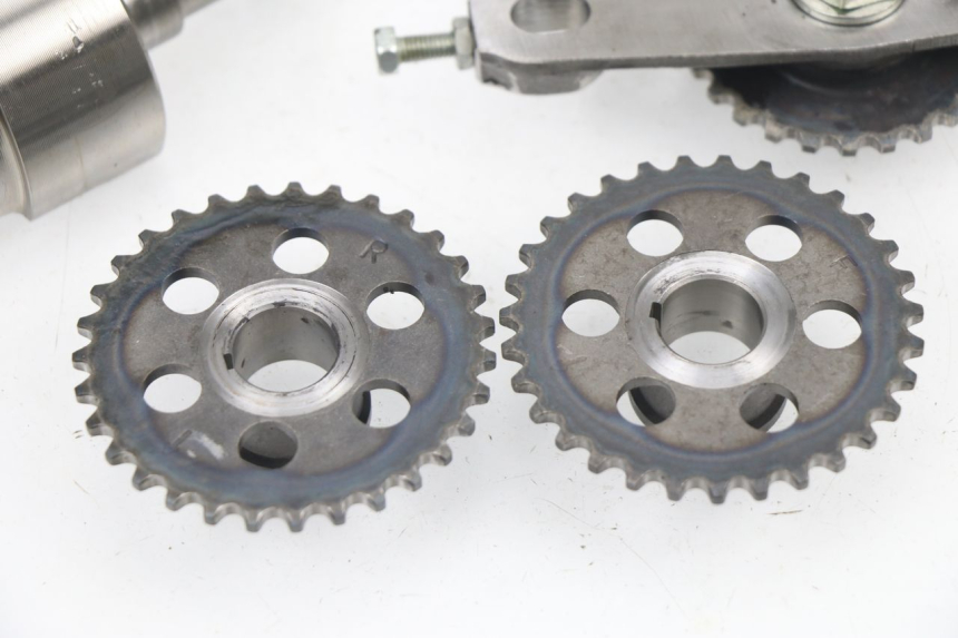 photo de ENGINE MOUNT SUZUKI DR DJEBEL 600 (1985 - 1990) - Zoom on usage condition