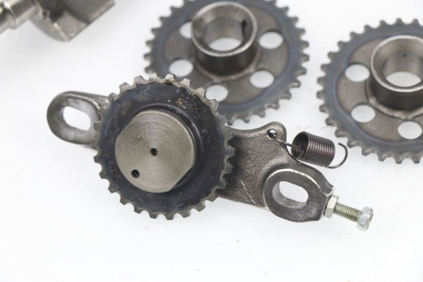 photo de ENGINE MOUNT SUZUKI DR DJEBEL 600 (1985 - 1990) - Technical close-up