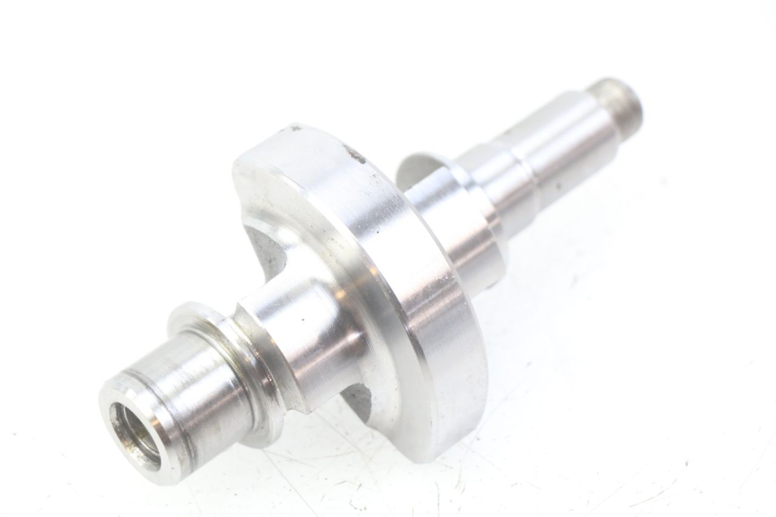 photo de ENGINE ROCKER ARM SPY RACING F3 350 (2015 - 2022) - Component detail