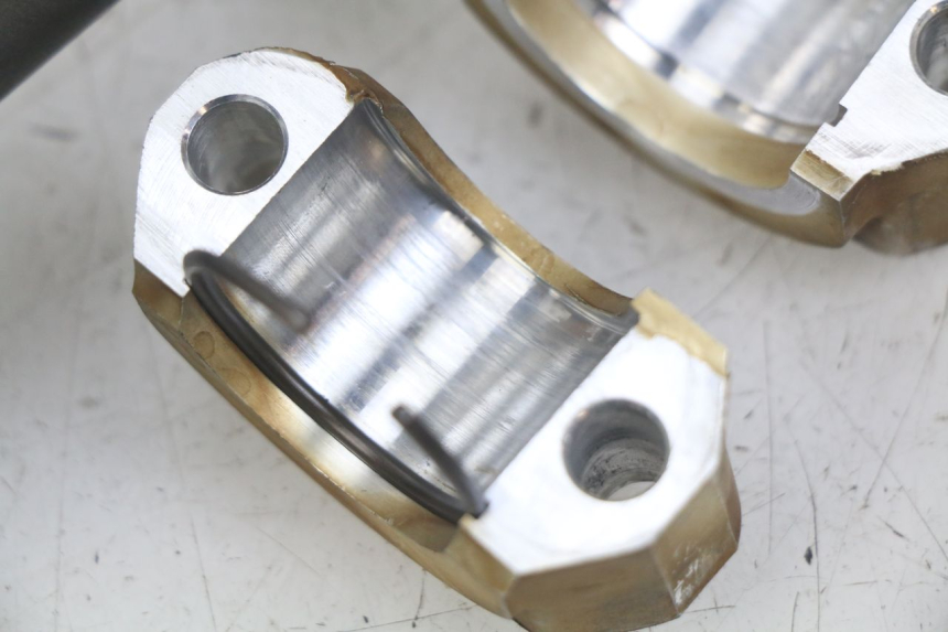 photo de ENGINE ROCKER ARM TRIUMPH SPRINT ST 955 (1999 - 2001) - Alternative perspective