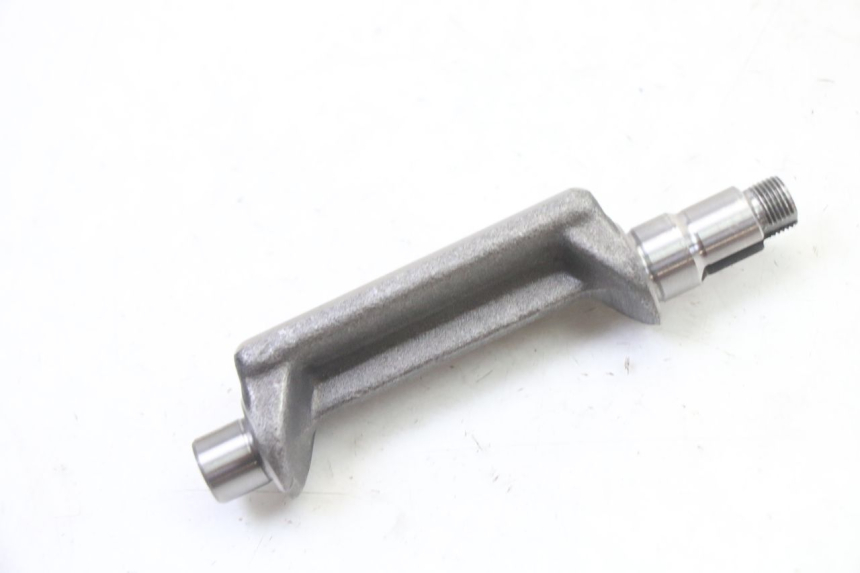 photo de ENGINE ROCKER ARM YAMAHA TDR DELTABOX 125 (1997 - 2003) - Alternative perspective