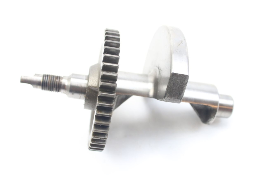 photo de ENGINE ROCKER ARM PIAGGIO X9 EVOLUTION 500 (2003 - 2005) - Alternative perspective