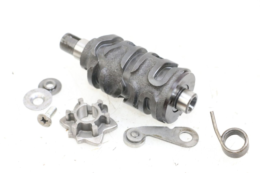 photo de DRUM SHAFT GEAR KAWASAKI KDX 125 (1990 - 1991) - Alternative perspective