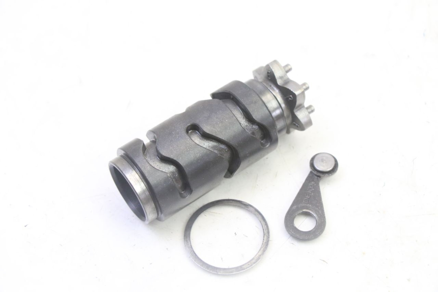 photo de DRUM SHAFT GEAR DERBI SENDA SM DRD 50 (2008 - 2013) - Alternative perspective