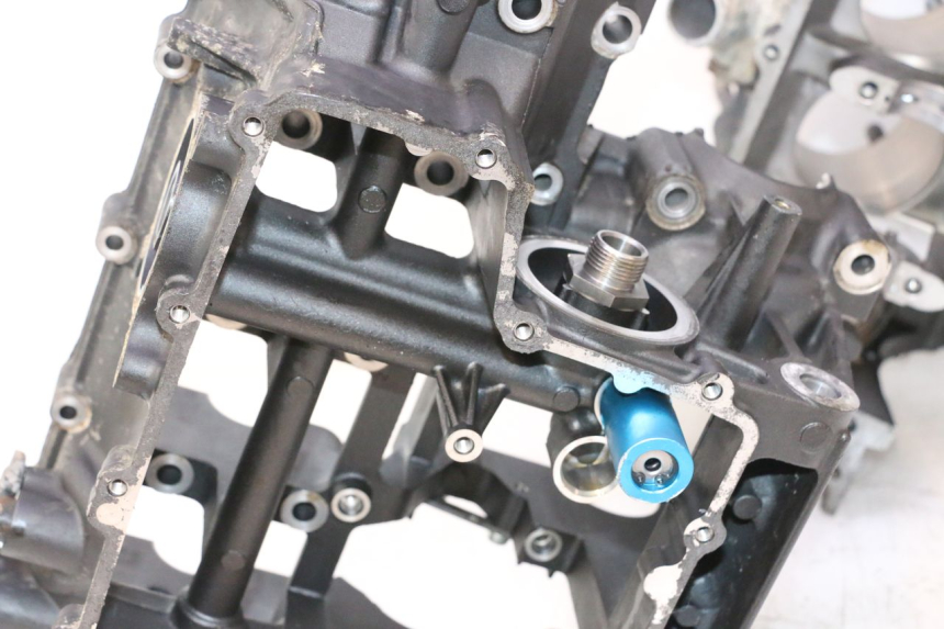 photo de CRANKCASE YAMAHA YZF R6 600 (2008 - 2009) - Component zoom