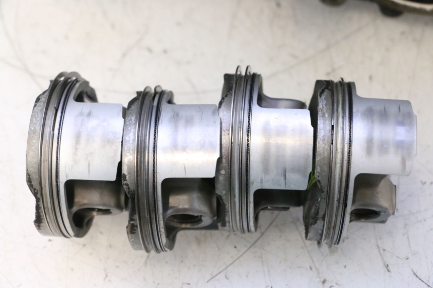 photo de CRANKCASE YAMAHA YZF R6 600 (2008 - 2009) - Focus on structure