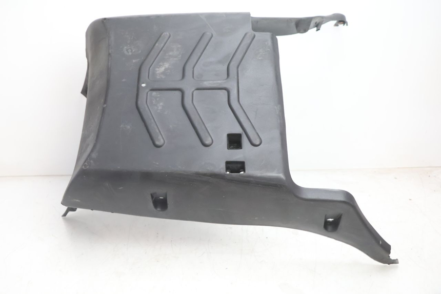 photo de LOWER PART OF THE BODY KYMCO AGILITY 4T 50 (2005 - 2018) - Fixing points details