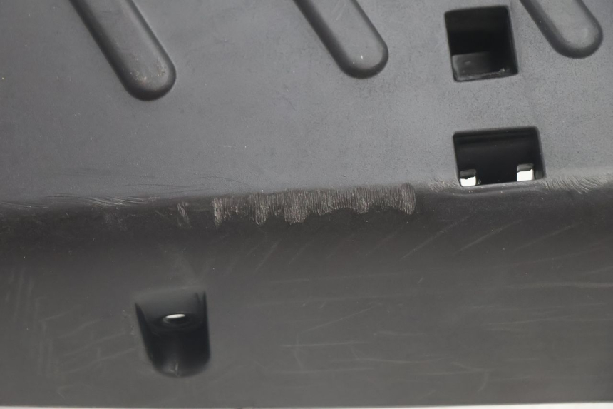 photo de LOWER PART OF THE BODY KYMCO AGILITY 4T 50 (2005 - 2018) - Fixing points details