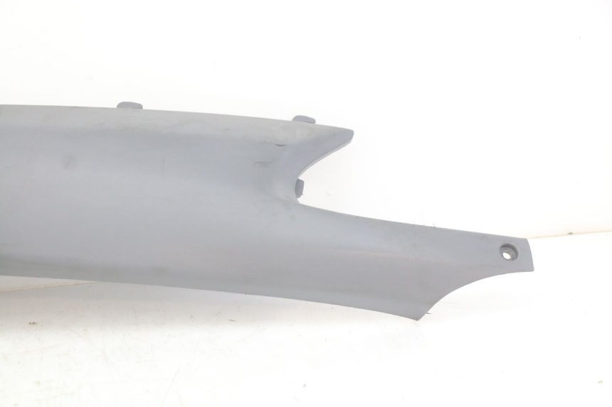 photo de RIGHT REAR LOWER FAIRING HONDA FES PANTHEON 2T 125 (1998 - 2002) - Alternative perspective