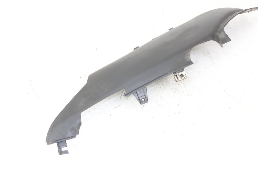 photo de REAR RIGHT BELLY PANEL GILERA NEXUS 300 (2008 - 2013) - Technical close-up