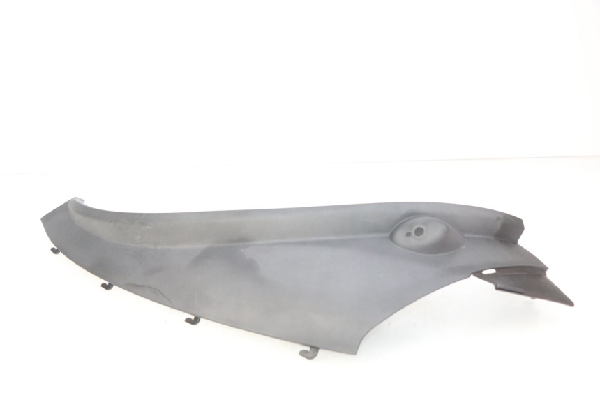 photo de RIGHT REAR LOWER FAIRING PIAGGIO MP3 500 (2011 - 2015) - Main view