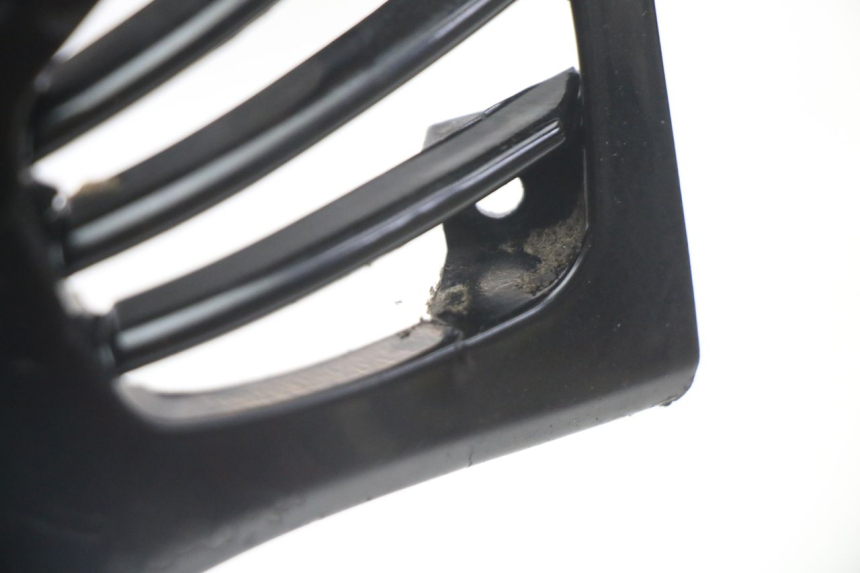 photo de RIGHT REAR LOWER FAIRING PIAGGIO VESPA LX 2T 50 (2005 - 2013) - Surface and material condition