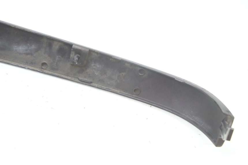 photo de REAR RIGHT BELLY PANEL PIAGGIO VESPA LX IE 125 (2010 - 2012) - Markings and original references