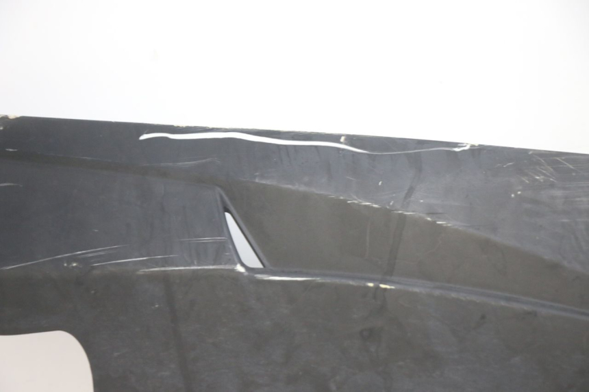 photo de RIGHT REAR LOWER FAIRING PEUGEOT SPEEDFIGHT 4 4T 50 (2015 - 2020) - Additional view of the item