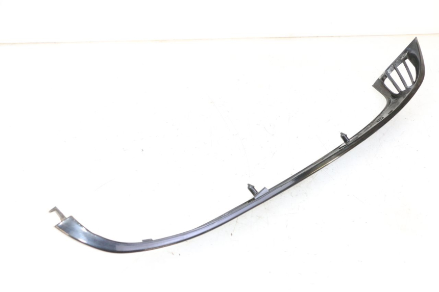 photo de RIGHT REAR LOWER FAIRING PIAGGIO VESPA S 2T 50 (2007 - 2014) - Product overview