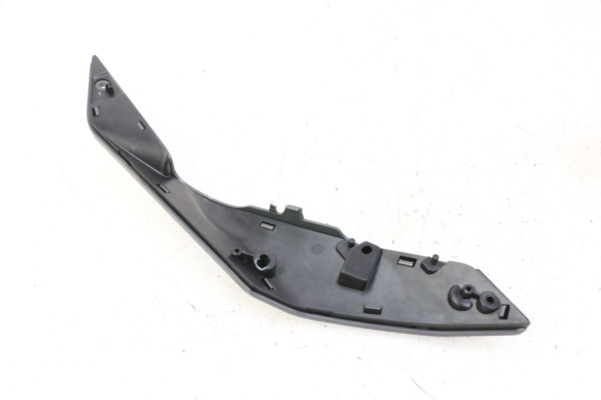 photo de REAR RIGHT BELLY PANEL SEGWAY NINEBOT ZT3 PRO 1 - Alternative perspective