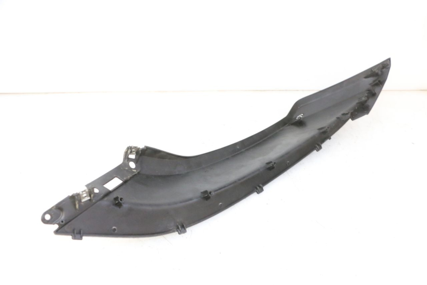 photo de REAR LEFT BELLY PANEL QUADRO 4 4D 350 (2015 - 2018) - Component detail