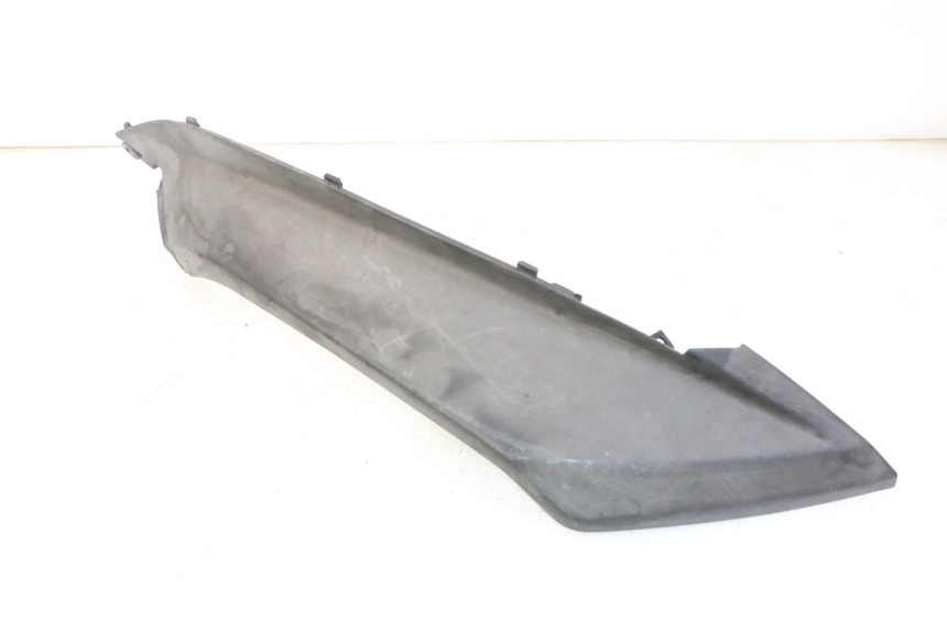 photo de REAR LEFT BELLY PANEL QUADRO 4 4D 350 (2015 - 2018) - Surface and material condition