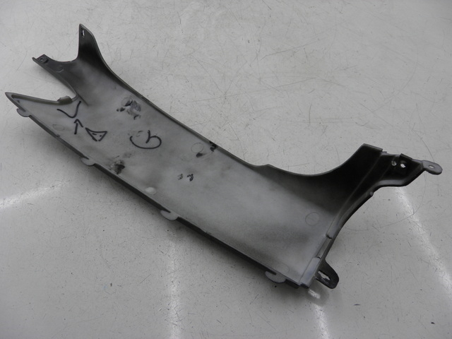 photo de REAR LEFT BELLY PANEL JM MOTOR S-MAX 125 (2010 - 2014) - Technical close-up