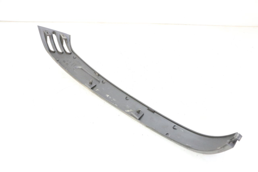 photo de REAR LEFT BELLY PANEL PIAGGIO LXV 4T 50 (2009 - 2013) - Alternative perspective